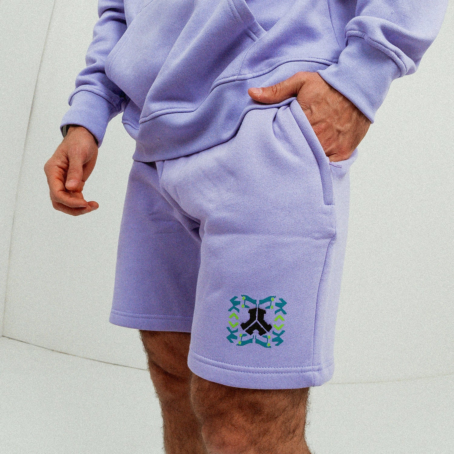 Defqon.1 Colleidoscope Jogging Shorts - Image 2